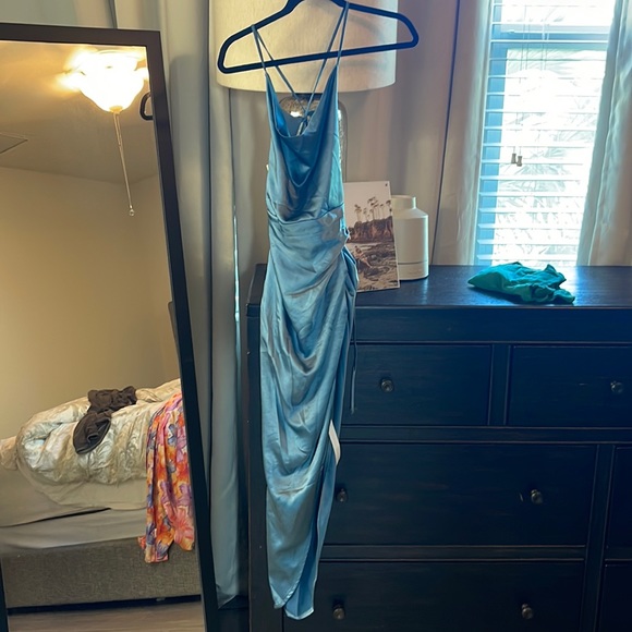 Revolve CLUB LONDON DRESS -NWT Prom evening gown - Picture 3 of 6